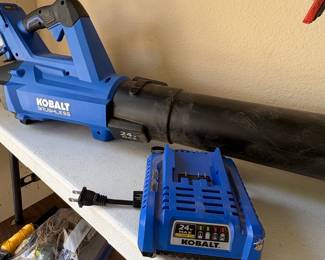 Kobalt 24V Max Brushless Leaf Blower with Battery and Charger