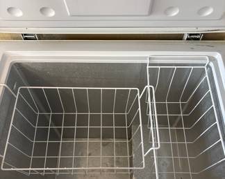 GE 7.0 cu. ft. Manual Defrost Chest Freezer