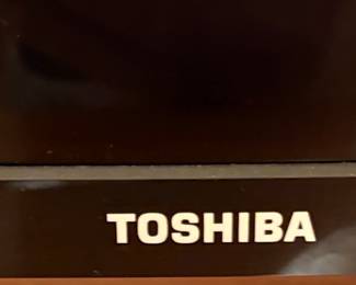 Toshiba 32" LED HD Smart TV