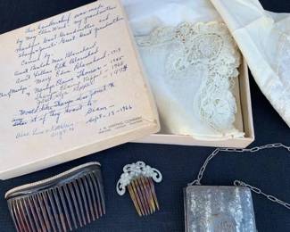 JB307Antique Ladies Treasures