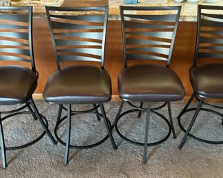 JB142Swivel Barstools
