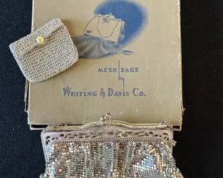 JB219Vintage Whiting  Davis Company Purse  Coin Purse