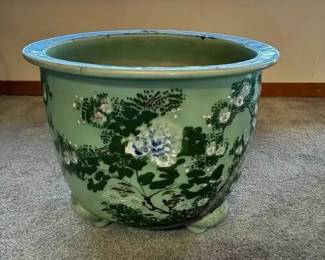 JB135 Large Chinese Celadon Glazed Porcelain Footed Jardinier