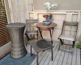 JB200Outdoor Tables, Flowers And Chairs