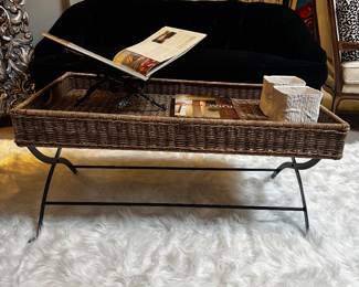 Wicker folding cocktail table