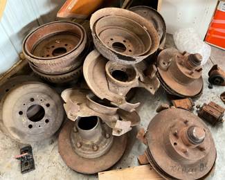 Assorted Vintage Automotive Brake Drums and Hubs, including Pacer Parts