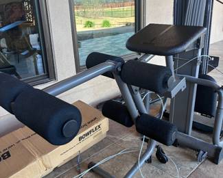 Bowflex weight trainer