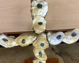 Oyster shell cross