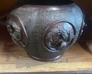 Meiji bronze with seal mark