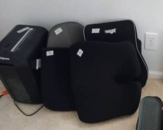 Back rests, cushions