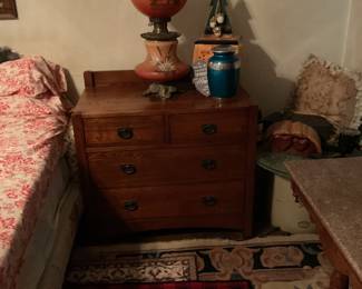 Night stand 