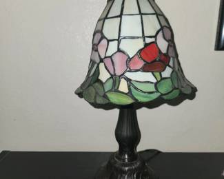 Mini stained glass lamp