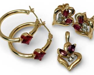 14k Gold Earrings  Pendant with Gemstones and Diamonds 5.53g Total