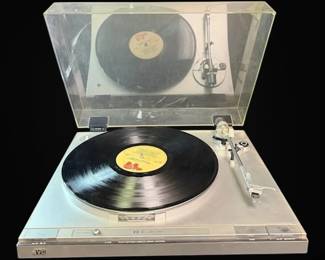 JVC LA31 Turntable
