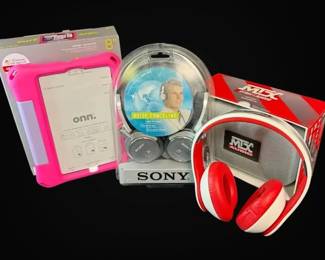 Surf ONN 8 Kids Tablet With MTX and SONY Headphones