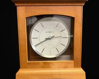 Howard Miller Dual Chime Mantel Clock
