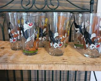Sylvester and Tweety glasses