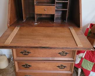 Drop front secretary 