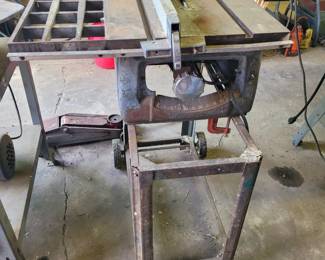 Table saw