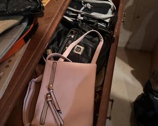 Vintage assorted purses