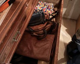 Vintage assorted purses