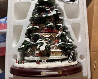 Ceramic christmas tree