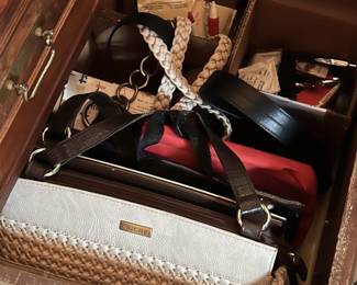 Vintage assorted purses