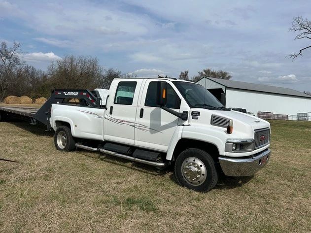 2005 GMC C4500 DIESEL TRUCK