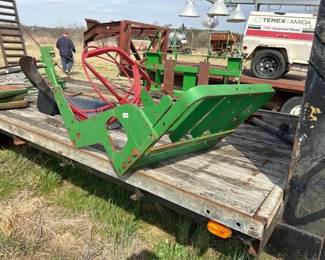 JOHN DEERE BUMPER GUARD