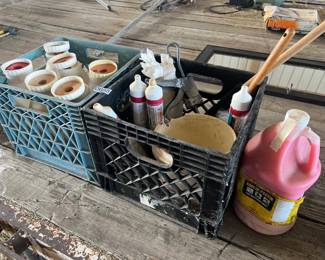 CALF BOTTLES, KAOLINPECTIN, SUPPLEMENTS, ETC.