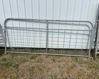 10 WIRE FILLED GATE