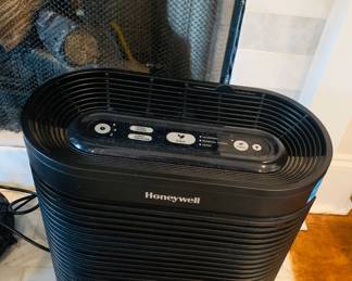 Honeywell large room air purifier 