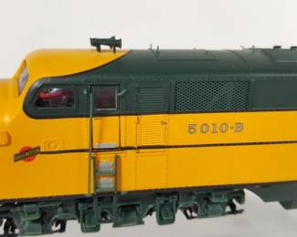 Proto 2000 Life Like Chicago & Northwestern