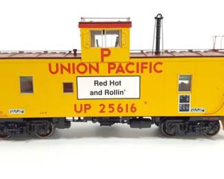 Athearn Genesis Premium Tank UP CA-9 Caboose 25616
