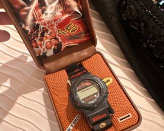 Bulls novelty watch