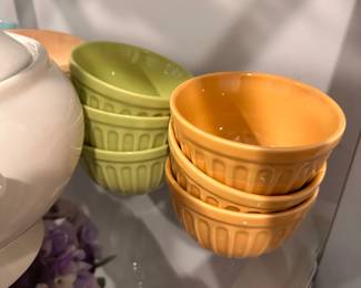Starbucks small bowls