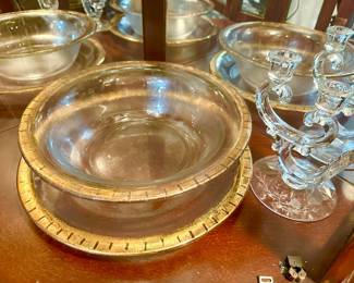 Gold band serving platter & bowl set.