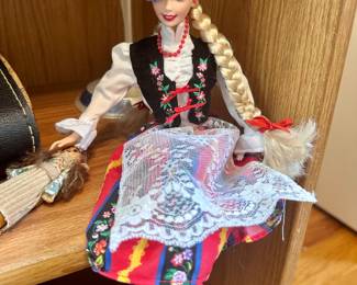 Barbie Dolls of the World - Poland.