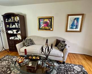 Living room overview.