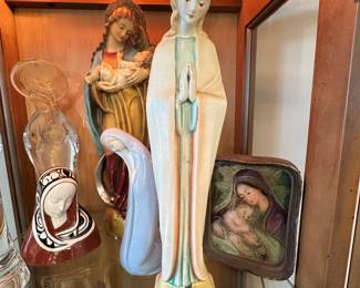 Goebel Mary figure.