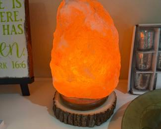Multiple large heavy mineral salt lamps