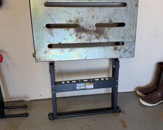 Welding bench