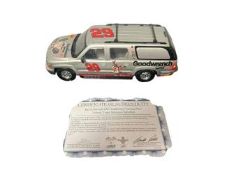 Kevin Harvick 29 2001 Suburban Model