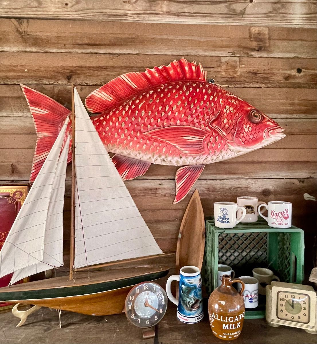 Welcome to this Accumulation of Collectibles Sale in East Bernard.  The homeowner has been collecting items and enjoying them for years but the time has come for it all to find a new home.  We hope you enjoy the pictures and plan to attend this fun sale.  