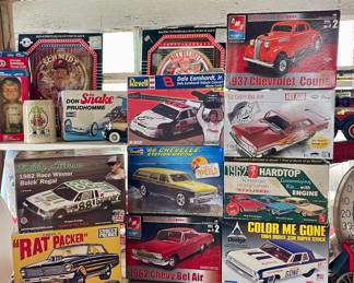 VINTAGE MODEL CARS