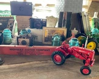 ADVERTISING, FARMALL 1/16 TRACTOR, GLASS INSULATORS