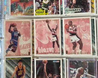 COLLECTION OF SPORTS CARDS