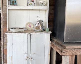 PRIMITIVE KITCHEN HUTCH