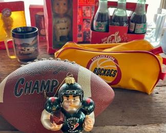 ROCKETS, TEXANS AND COWBOYS COLLECTIBLES