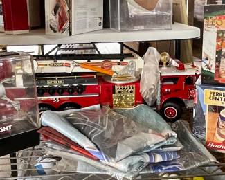 BUDWEISER FERRET STEIN, FLAGS